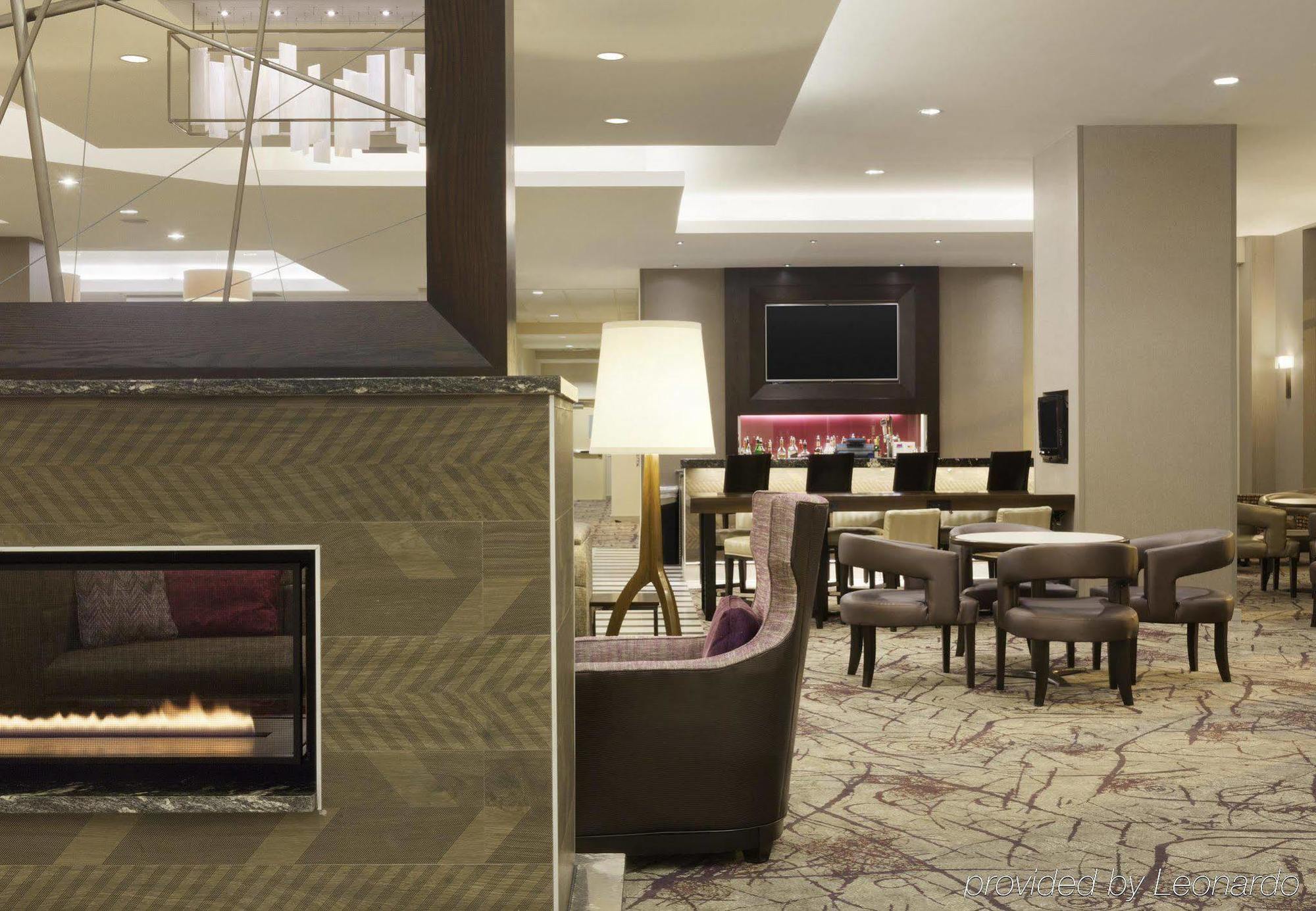 Residence Inn Alexandria Old Town South At Carlyle Interiør billede